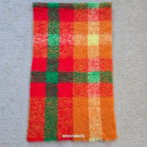 Vibrant Mohair/Wool Scarf Red Green Orange Yellow - Picture 1 of 10
